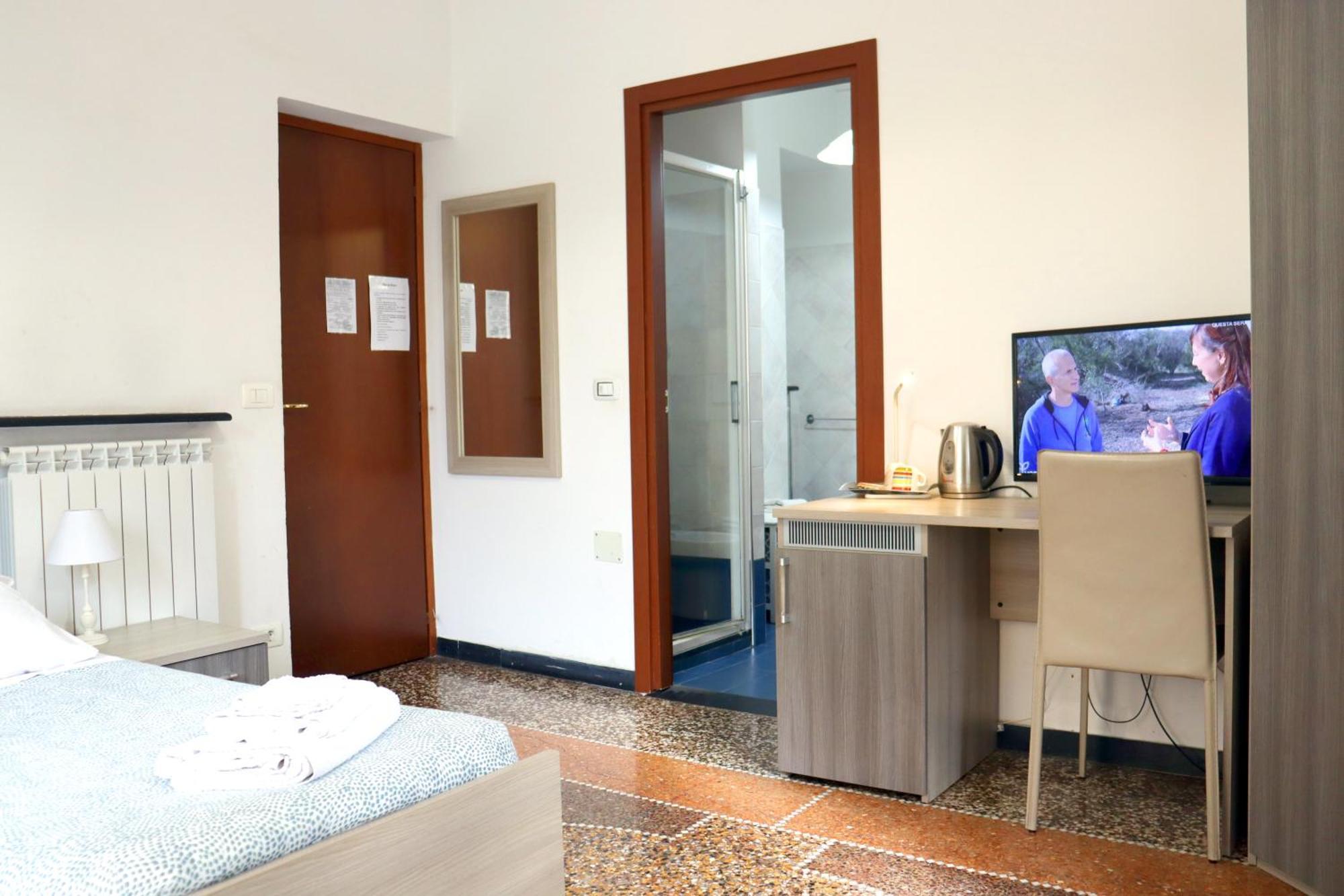 ג'נובה Albergo Locanda Diana מראה חיצוני תמונה