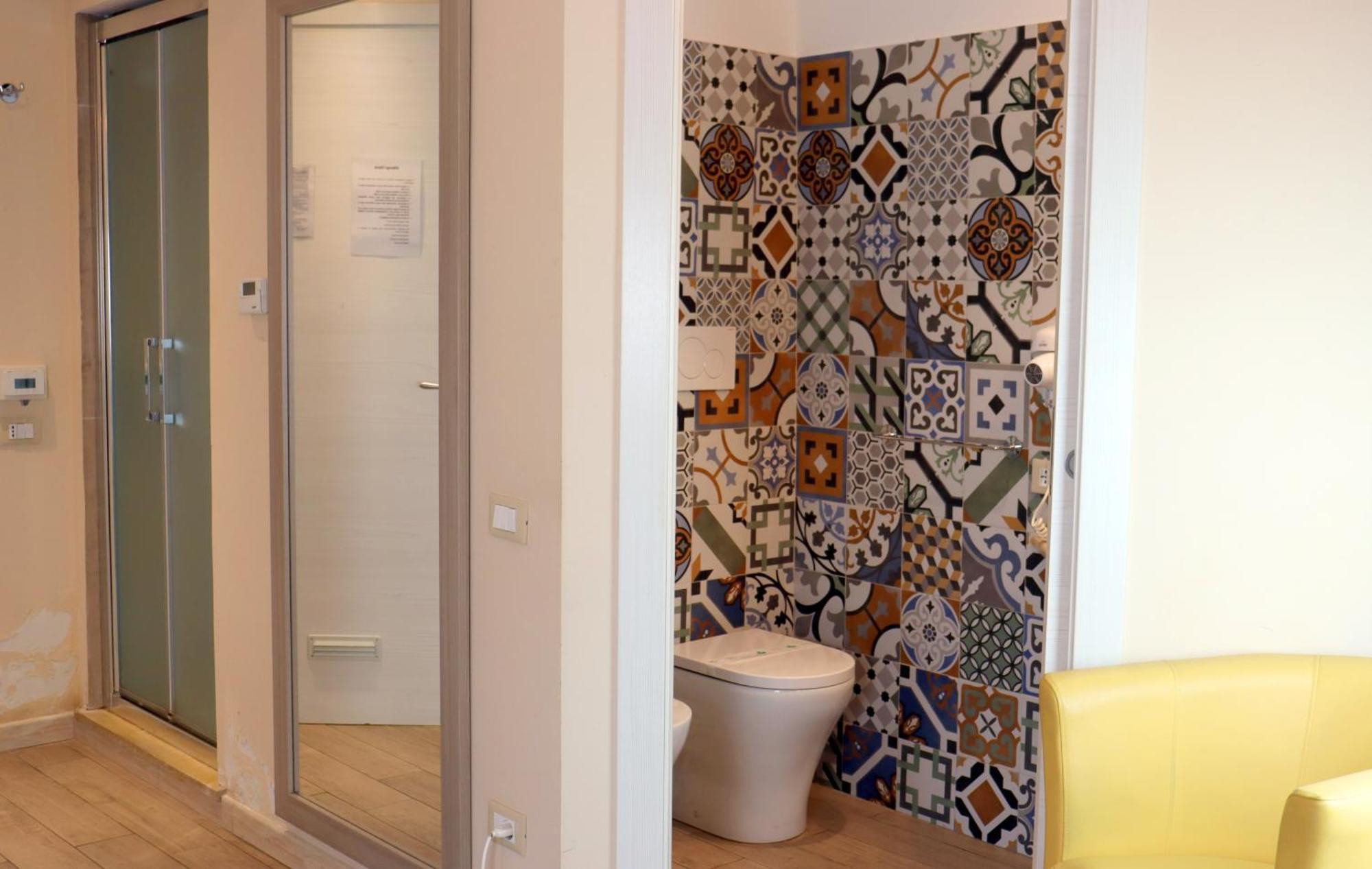 ג'נובה Albergo Locanda Diana מראה חיצוני תמונה