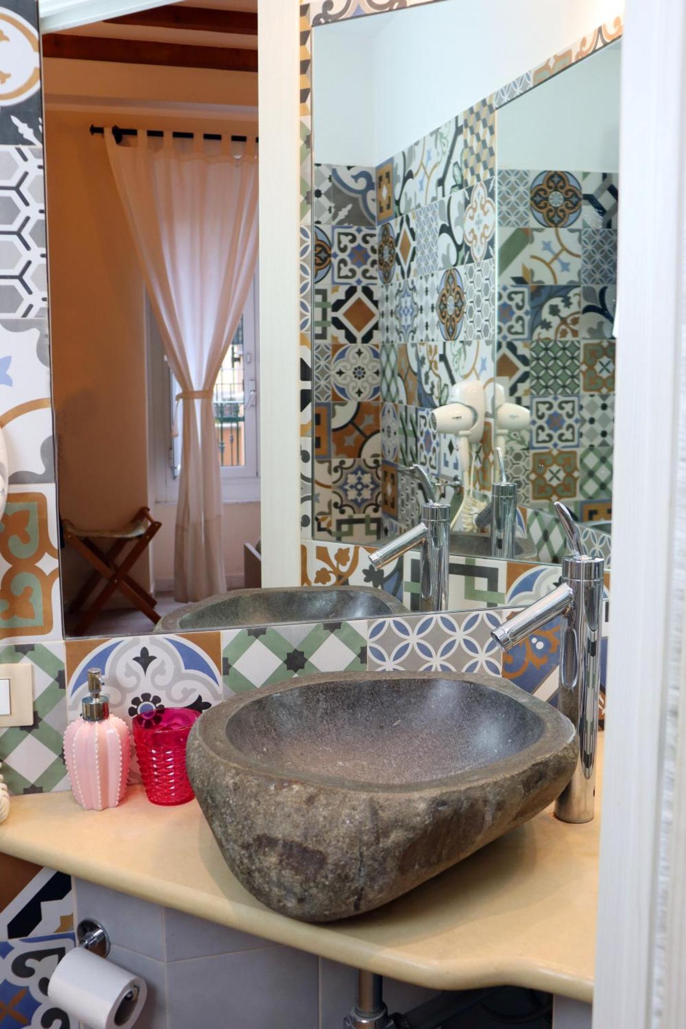 ג'נובה Albergo Locanda Diana מראה חיצוני תמונה