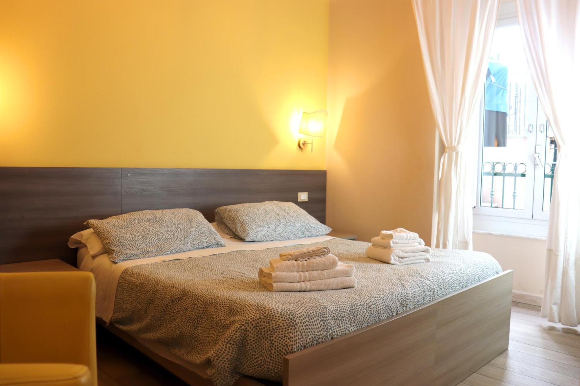 ג'נובה Albergo Locanda Diana מראה חיצוני תמונה