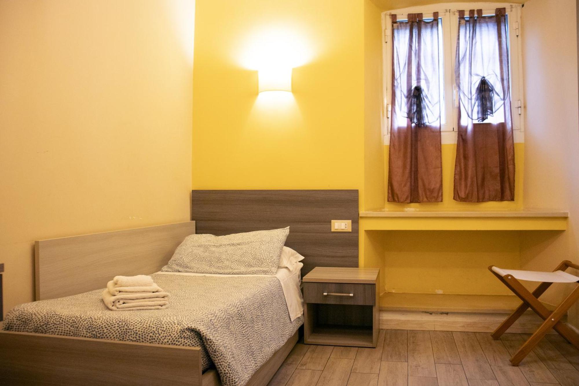 ג'נובה Albergo Locanda Diana מראה חיצוני תמונה